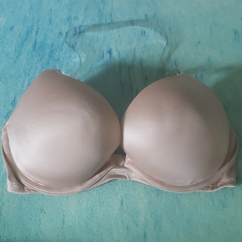 Victoria's Secret Very Sexy Convertible bra